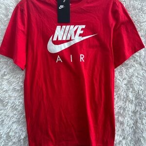 New Nike Red short sleeve T-Shirt